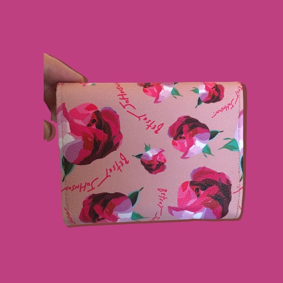 💋 Luv Betsey | Lana Flap Peachy Vegan Leather Wallet Pink Multi Rose 🌹 Pattern - Picture 7 of 9